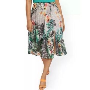 New York and Company 7th Avenue tropical floral & Zebra Print Midi Skirt LG NWT